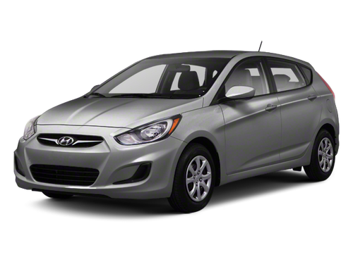 2012 Hyundai Accent 5-Door GS
