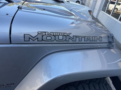2017 Jeep Wrangler Unlimited Smoky Mountain 4x4