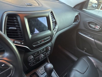 2020 Jeep Cherokee Latitude Plus FWD