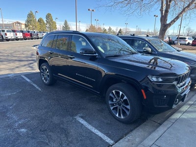 2022 Jeep Grand Cherokee Overland 4x4