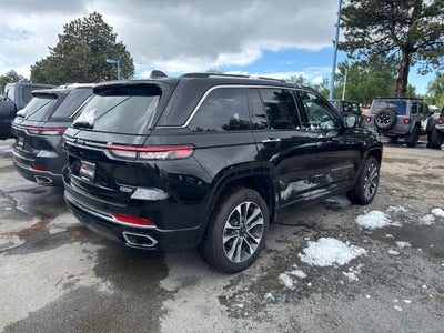 2022 Jeep Grand Cherokee Overland 4x4