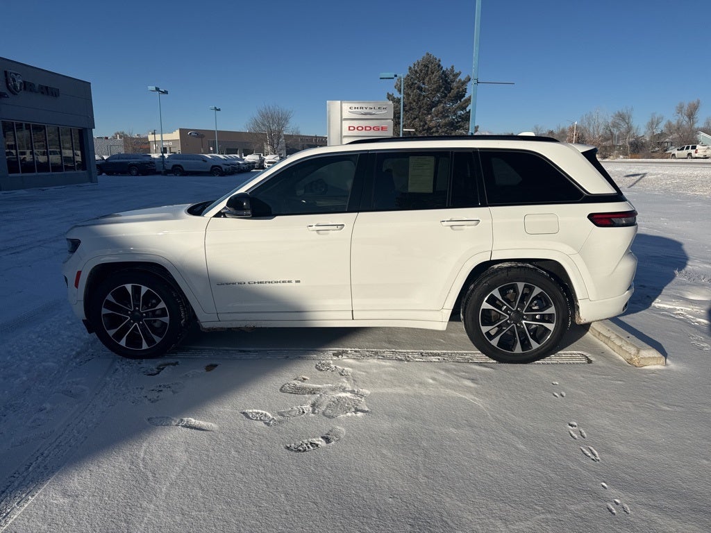 2022 Jeep Grand Cherokee Overland 4x4