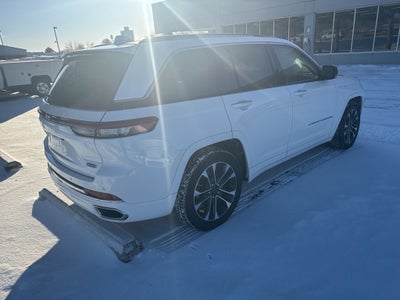 2022 Jeep Grand Cherokee Overland 4x4