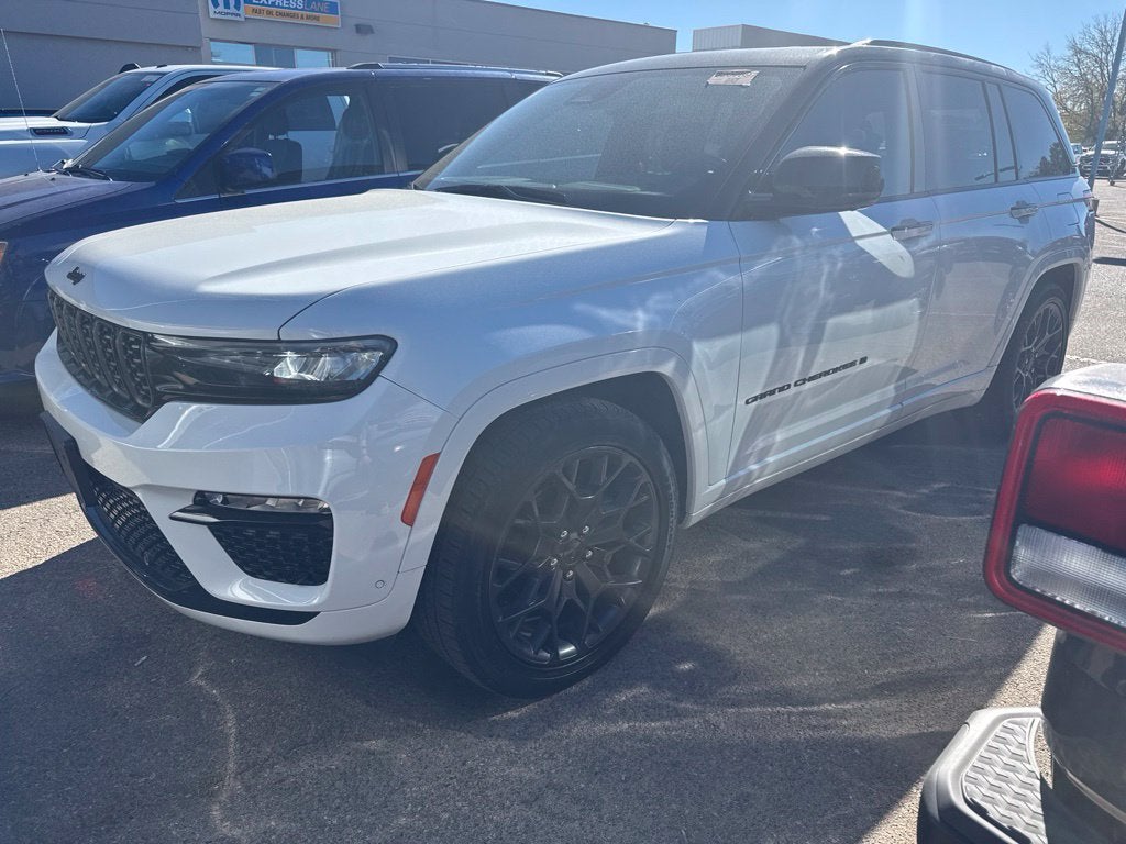 2025 Jeep Grand Cherokee Summit