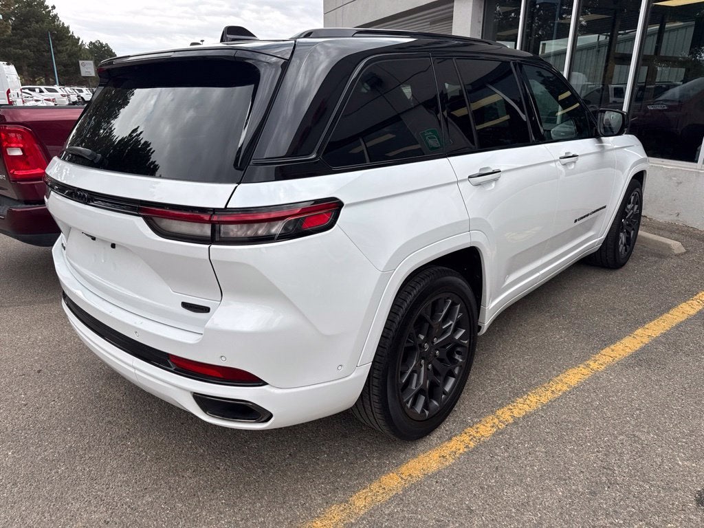 2025 Jeep Grand Cherokee Summit