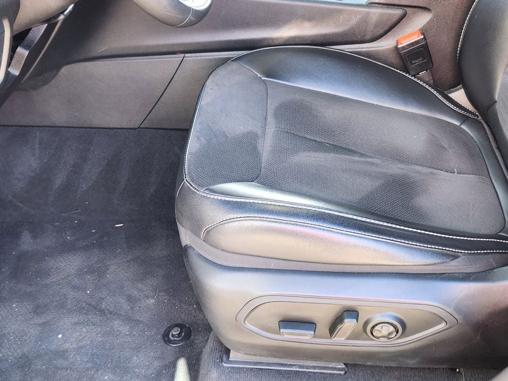 2024 Jeep Grand Cherokee L Altitude 4x4