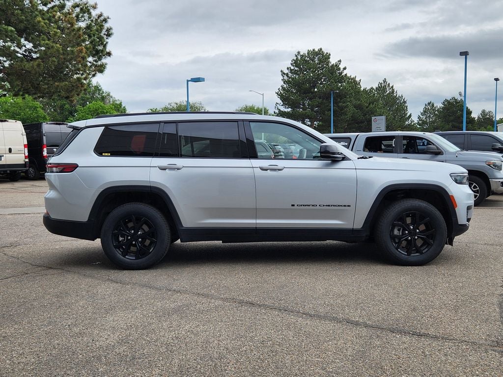 2024 Jeep Grand Cherokee L Altitude 4x4
