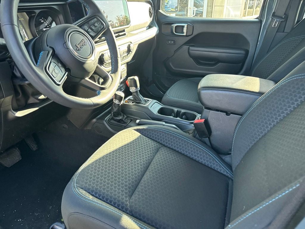 2025 Jeep Wrangler Rubicon 4xe