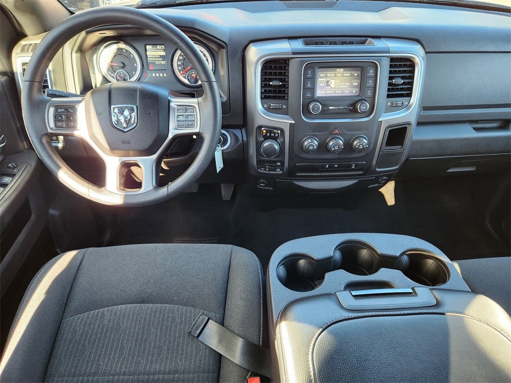 2024 RAM 1500 Classic Warlock Crew Cab 4x4 5'7' Box