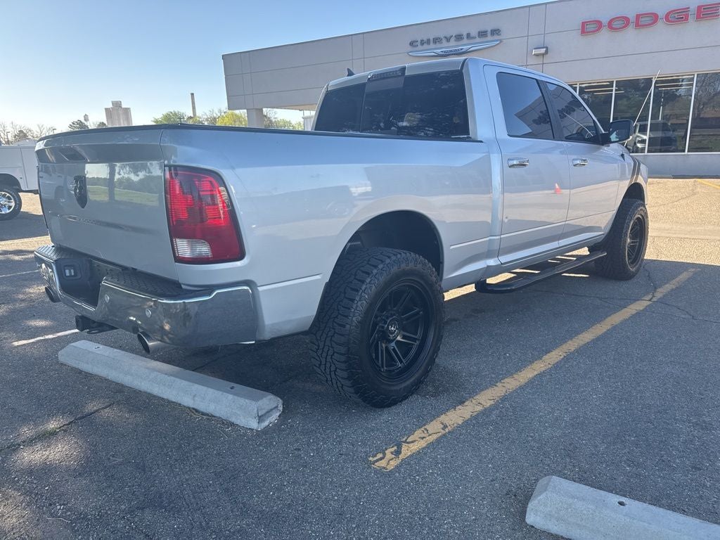 2018 RAM 1500 Big Horn Crew Cab 4x4 6'4' Box