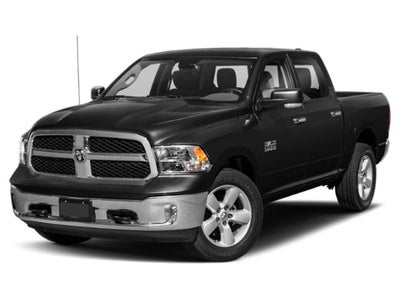 2018 RAM 1500 Big Horn Crew Cab 4x4 6'4' Box