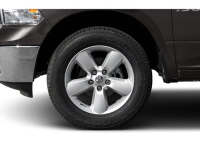 2018 RAM 1500 Big Horn Crew Cab 4x4 6'4' Box