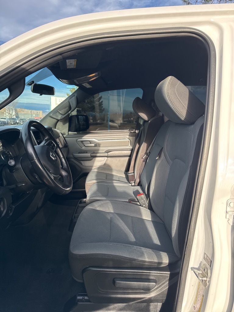 2022 RAM 1500 Big Horn Crew Cab 4x4 5'7' Box