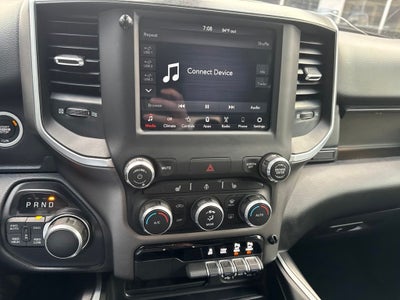 2020 RAM 1500 Big Horn Quad Cab 4x4 6'4' Box