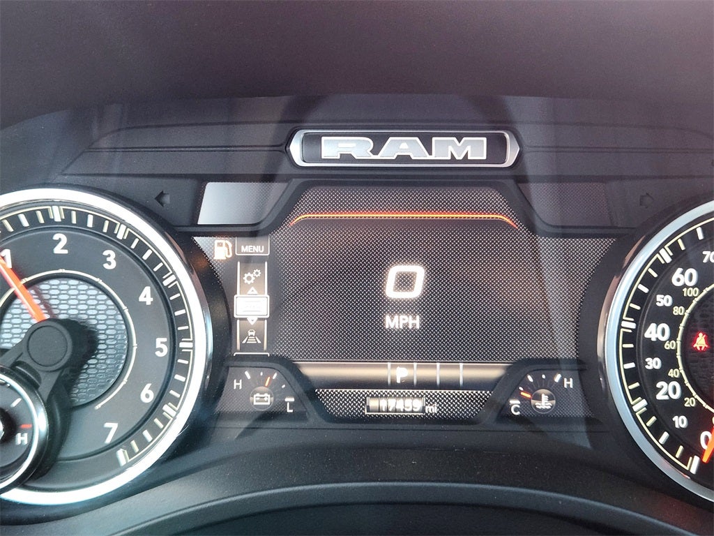 2025 RAM 1500 Laramie Crew Cab 4x4 5'7' Box