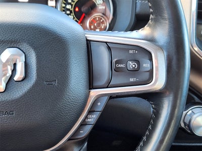 2022 RAM 1500 Laramie Crew Cab 4x4 5'7' Box