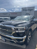 2019 RAM 1500 Laramie Crew Cab 4x4 5'7' Box