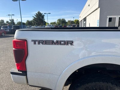 2022 Ford F-350 LARIAT