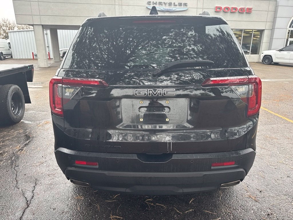 2021 GMC Acadia SLT