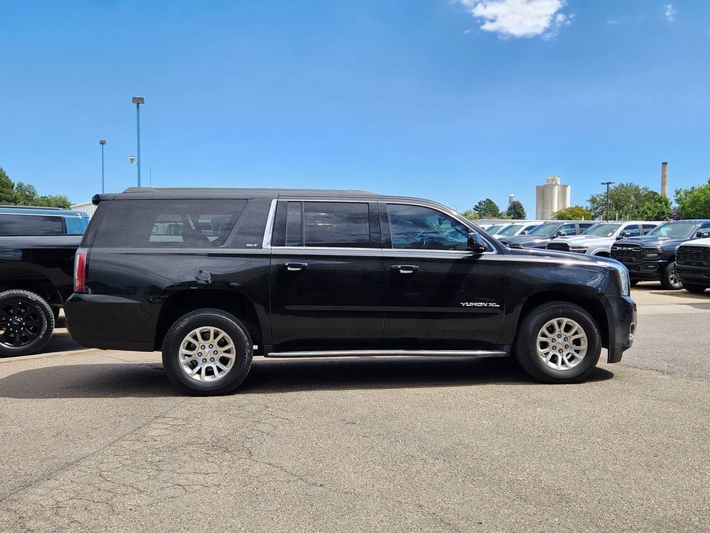 2017 GMC Yukon XL SLT