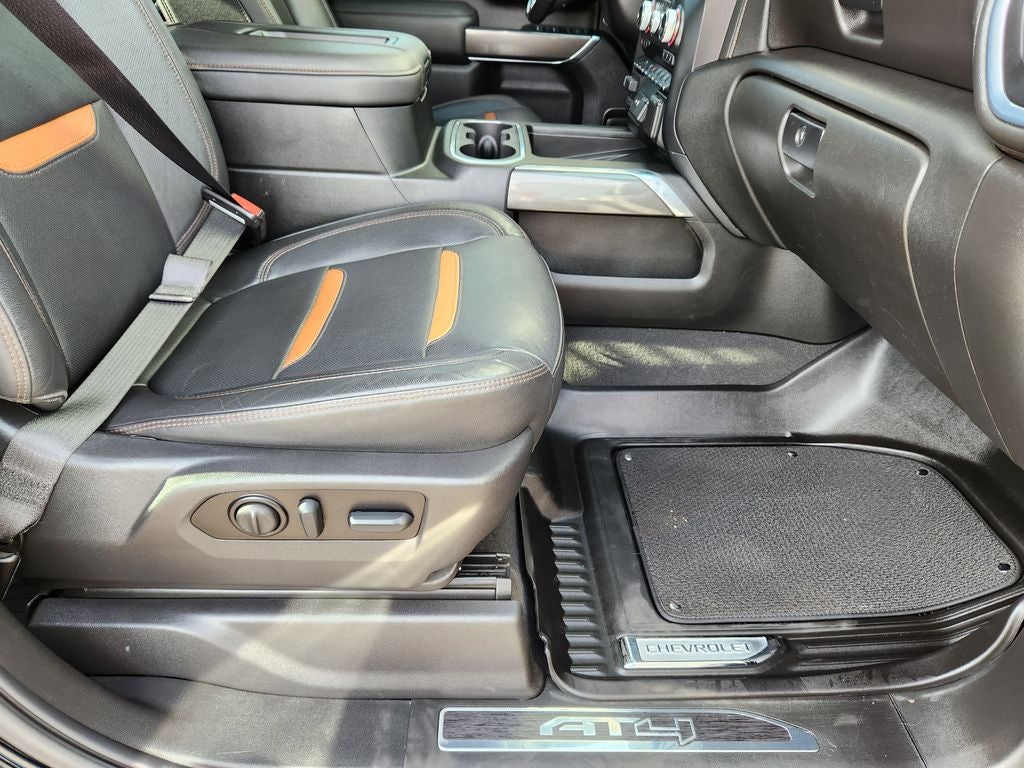 2022 GMC Sierra 2500HD 4WD Crew Cab Standard Bed AT4