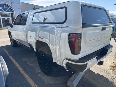 2024 GMC Sierra 3500HD 4WD Crew Cab Standard Bed AT4