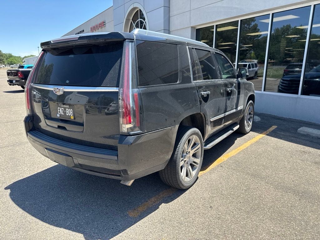 2017 Cadillac Escalade Luxury