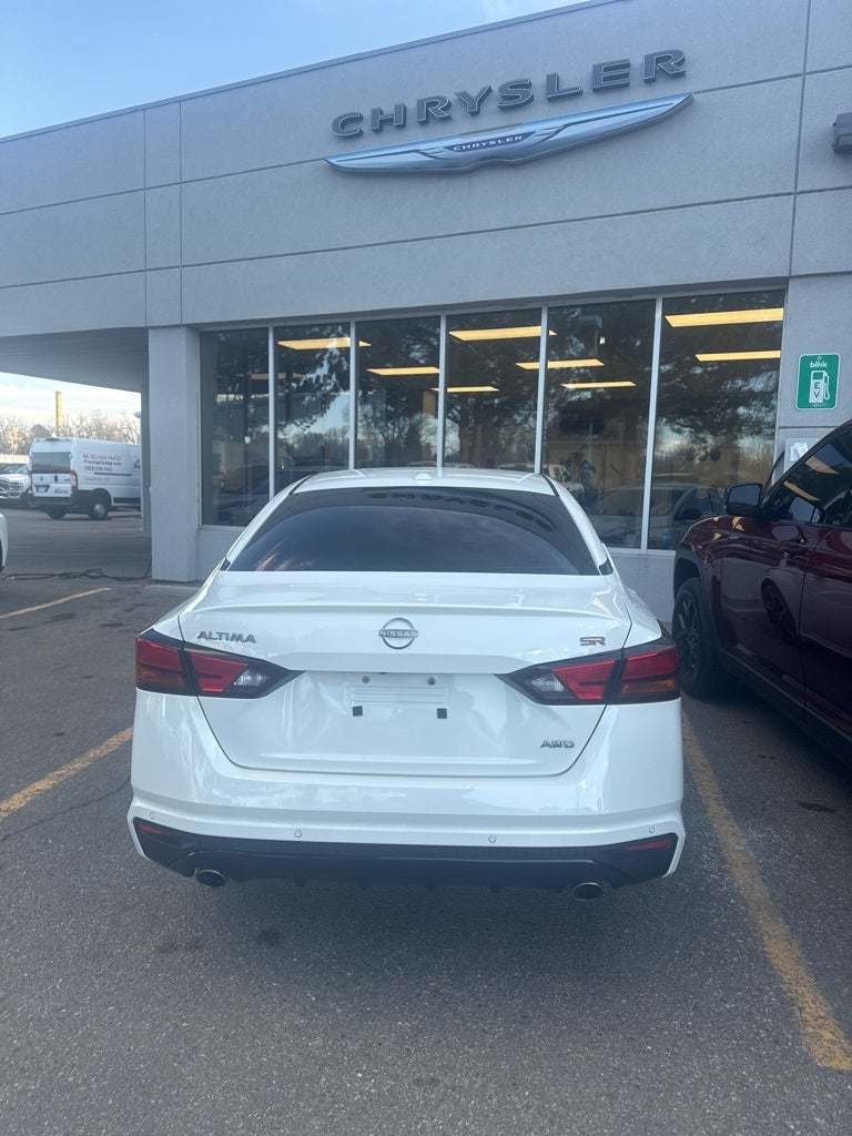 2024 Nissan Altima SR Intelligent AWD