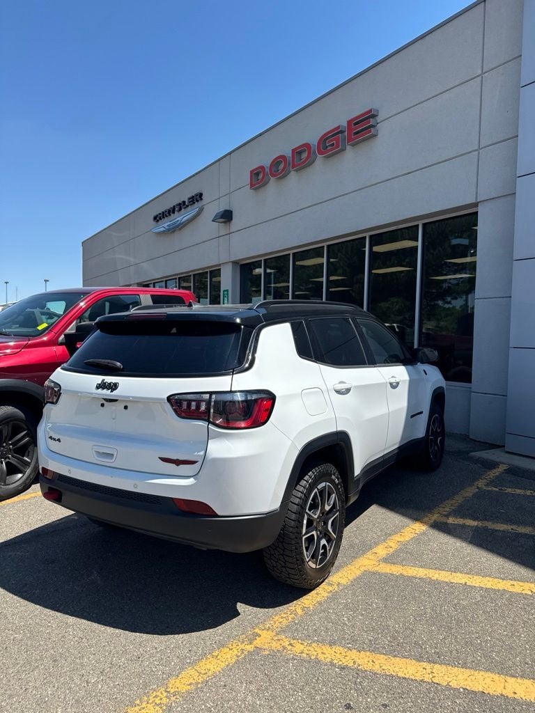 2025 Jeep Compass Trailhawk