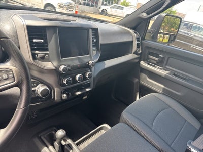 2024 RAM 2500 Tradesman Crew Cab 4x4 6'4' Box