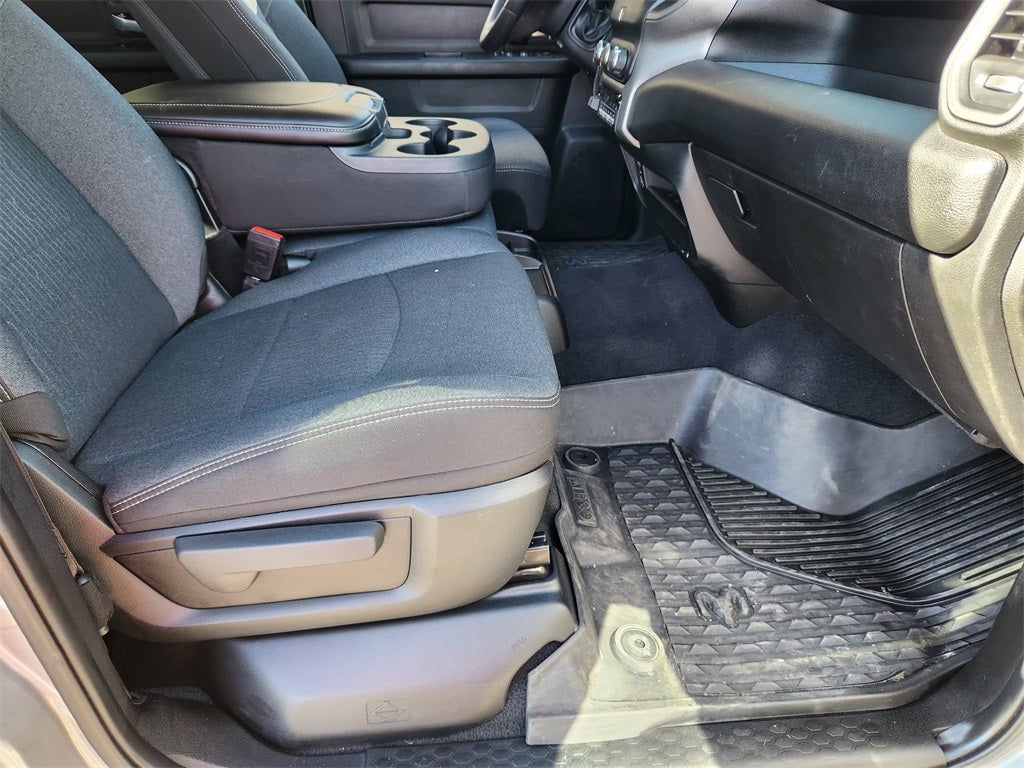 2019 RAM 2500 Tradesman Crew Cab 4x4 8' Box