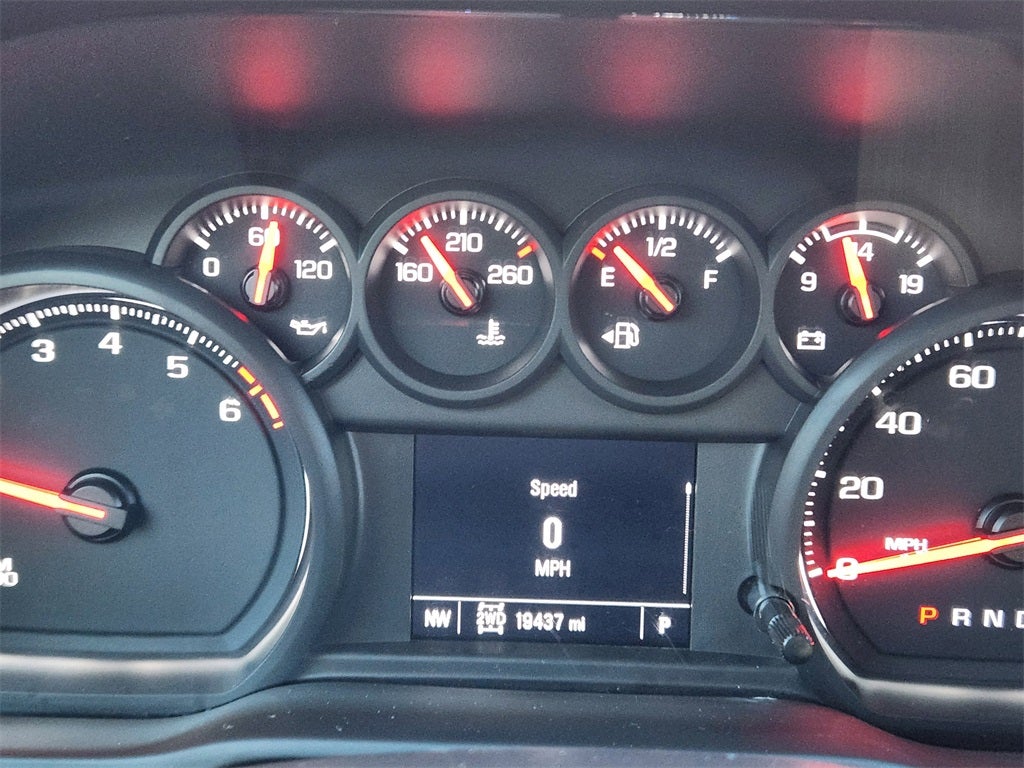 2024 Chevrolet Silverado 1500 4WD Crew Cab Short Bed Custom Trail Boss