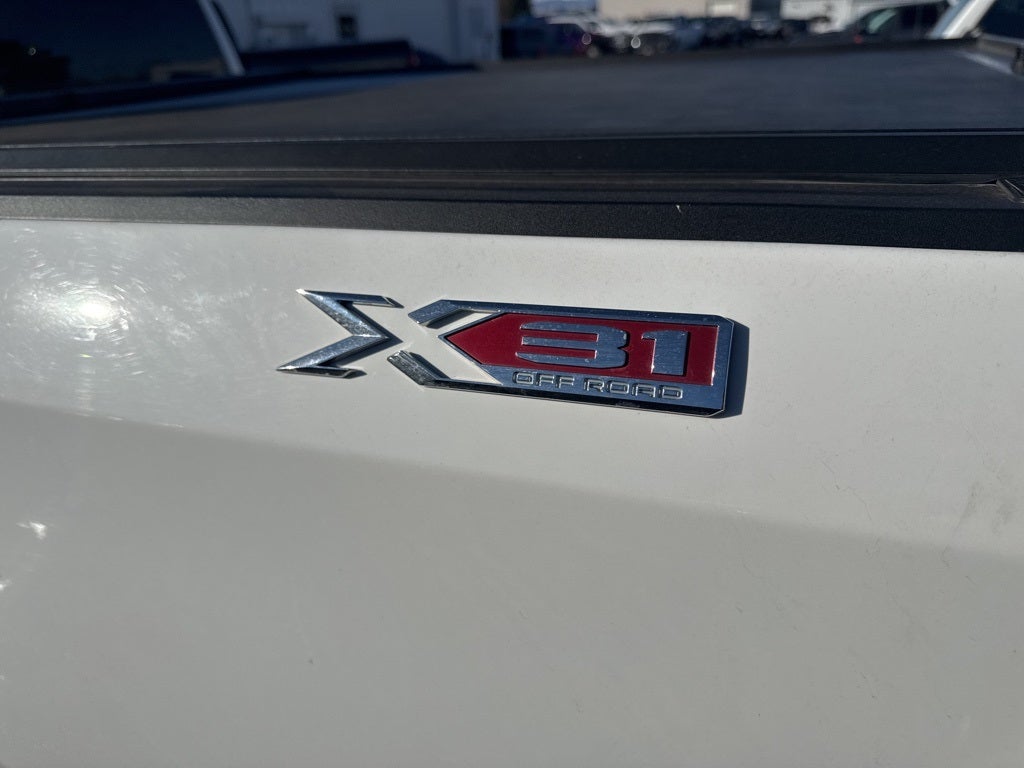 2023 GMC Sierra 1500 4WD Crew Cab Standard Box Elevation