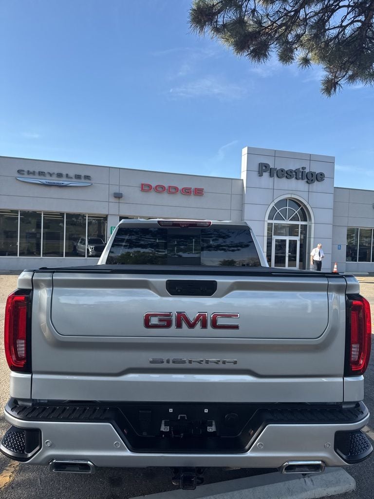 2022 GMC Sierra 1500 4WD Crew Cab Short Box AT4