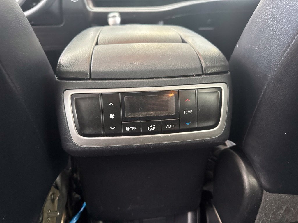 2016 Toyota Highlander XLE V6