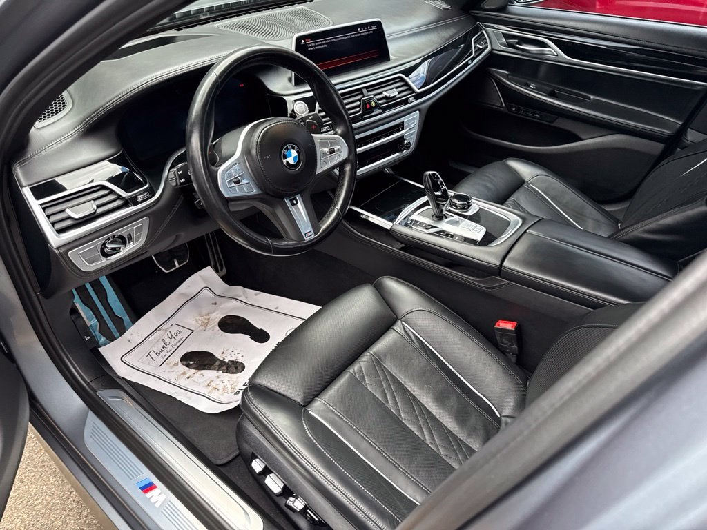 2022 BMW 7 Series 750i xDrive