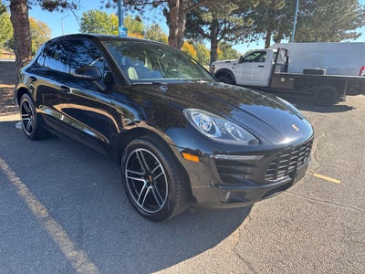 2018 Porsche Macan Sport Edition