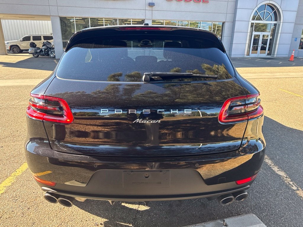 2018 Porsche Macan Sport Edition