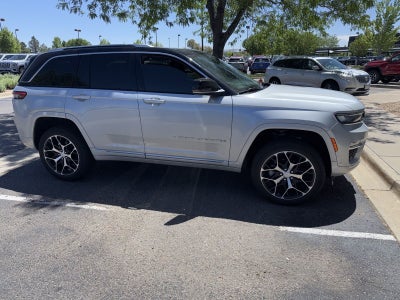 2023 Jeep Grand Cherokee Summit Reserve