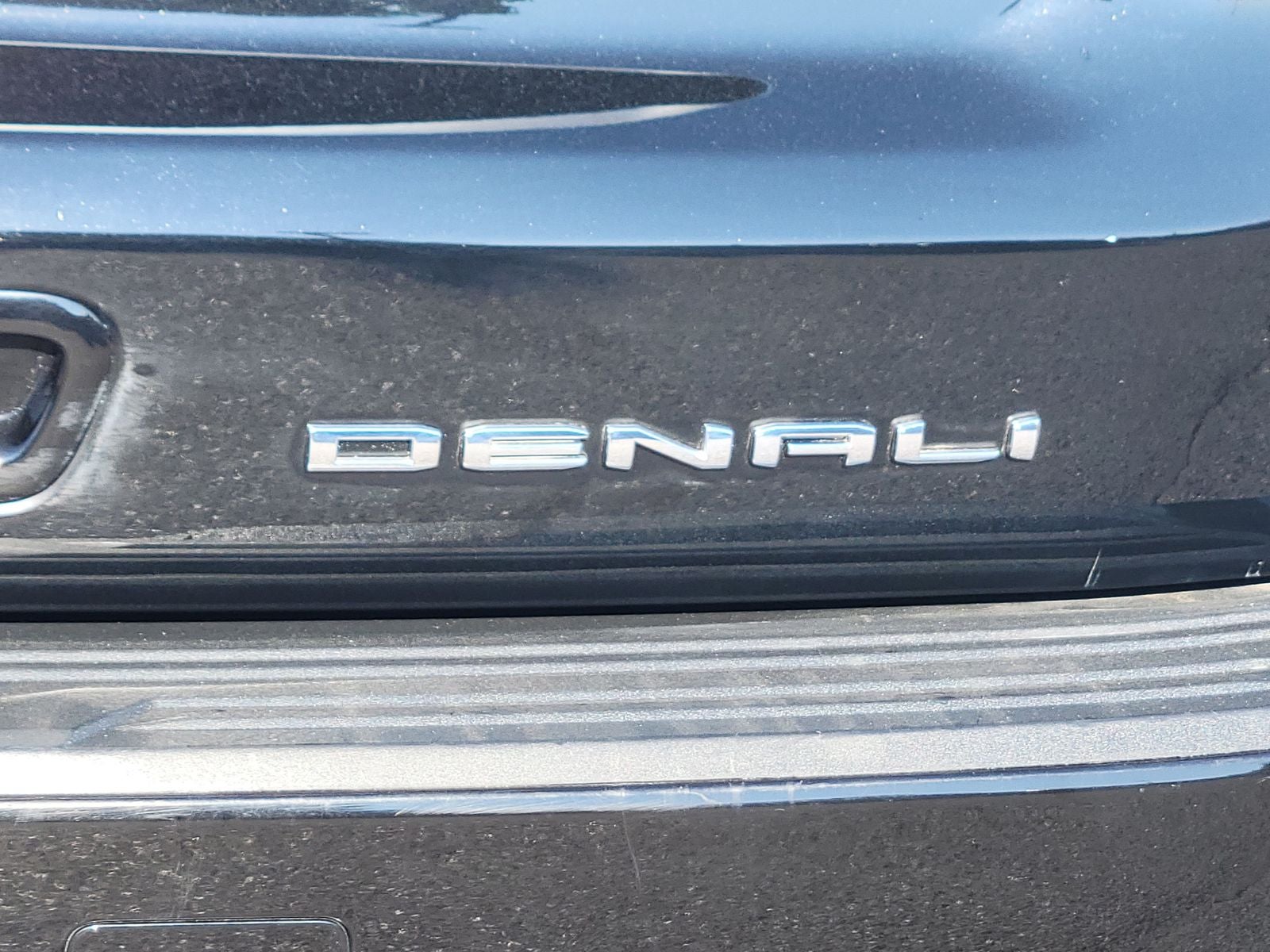 2024 GMC Yukon Denali