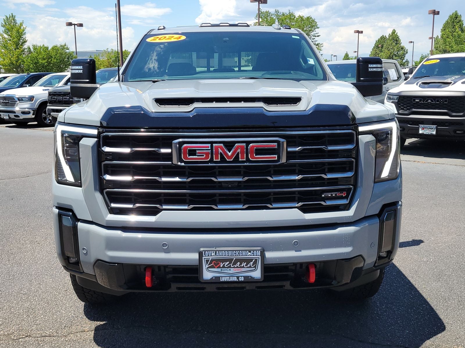 2024 GMC Sierra 2500HD AT4