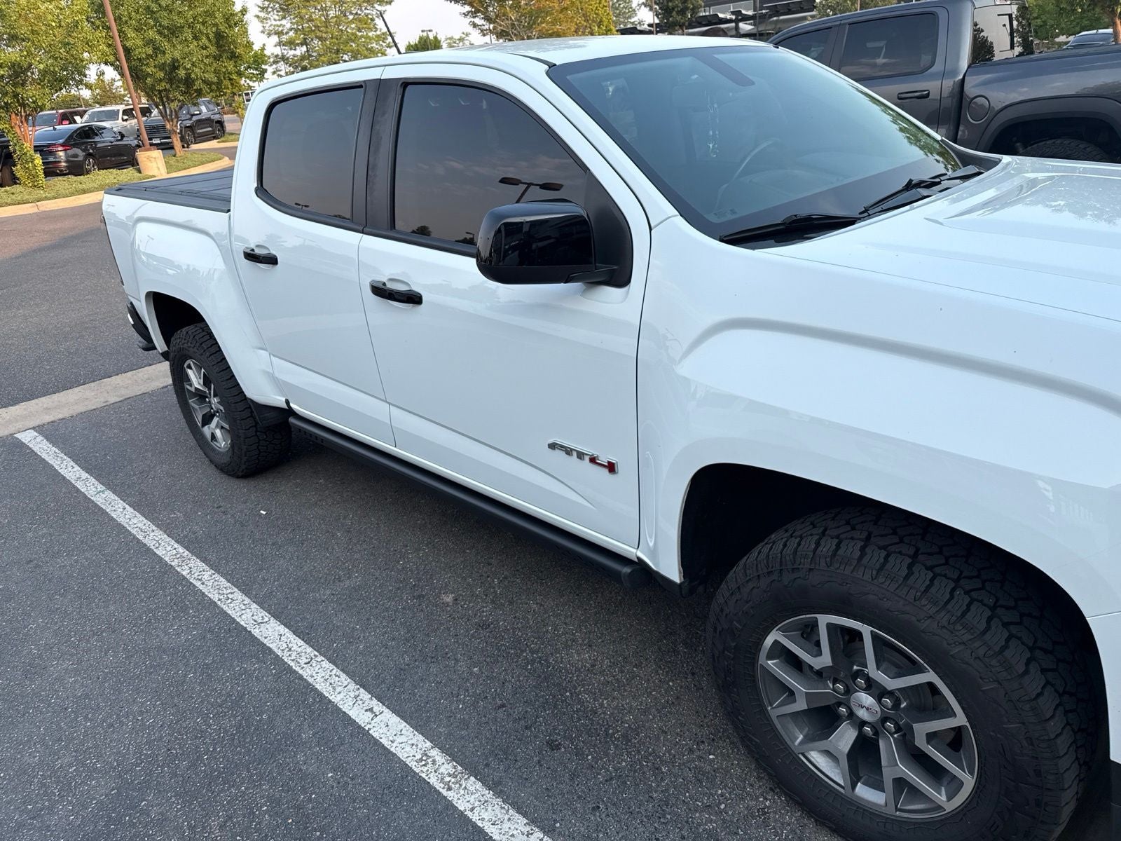 2022 GMC Canyon AT4 w/Leather