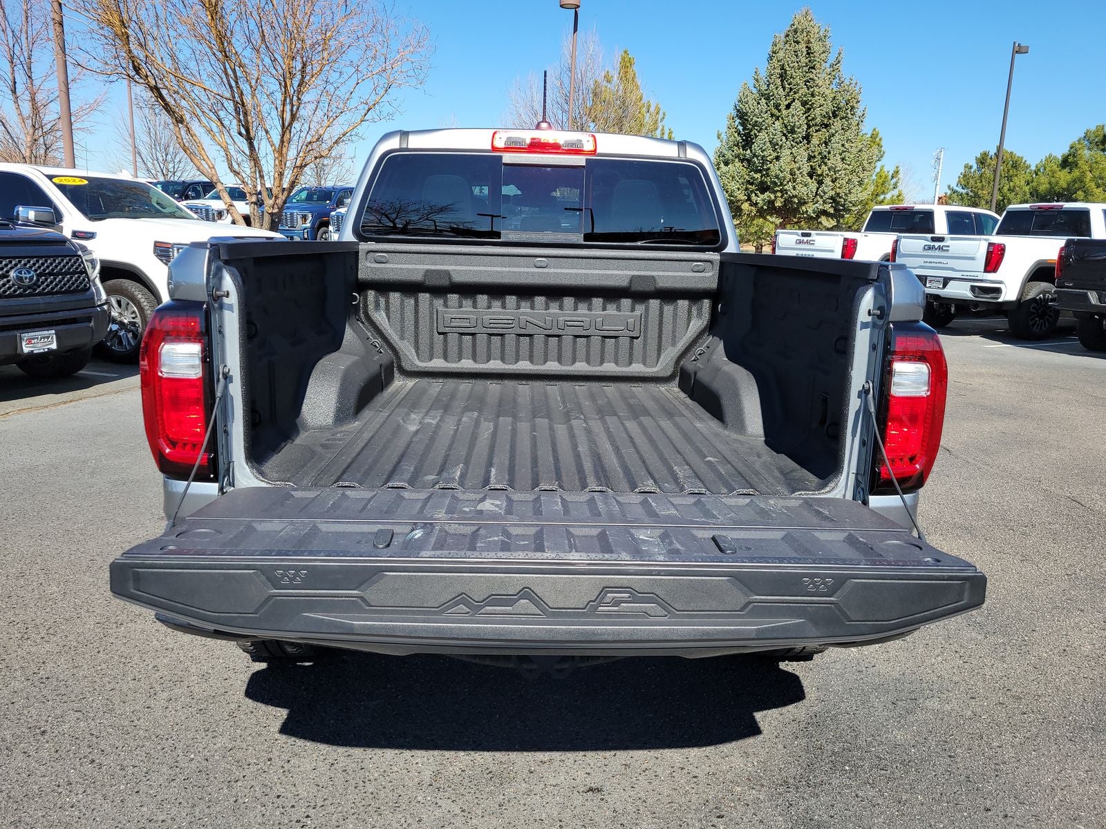 2024 GMC Canyon Denali