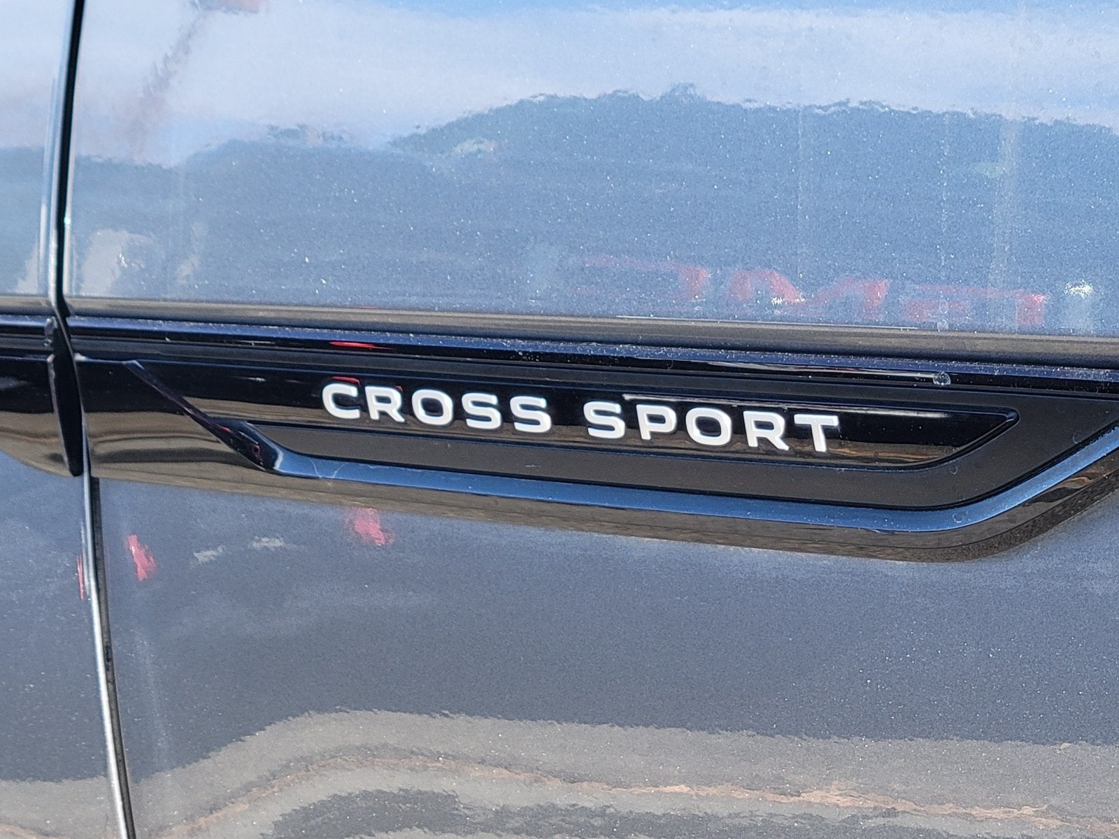 2023 Volkswagen Atlas Cross Sport 2.0T SEL R-Line