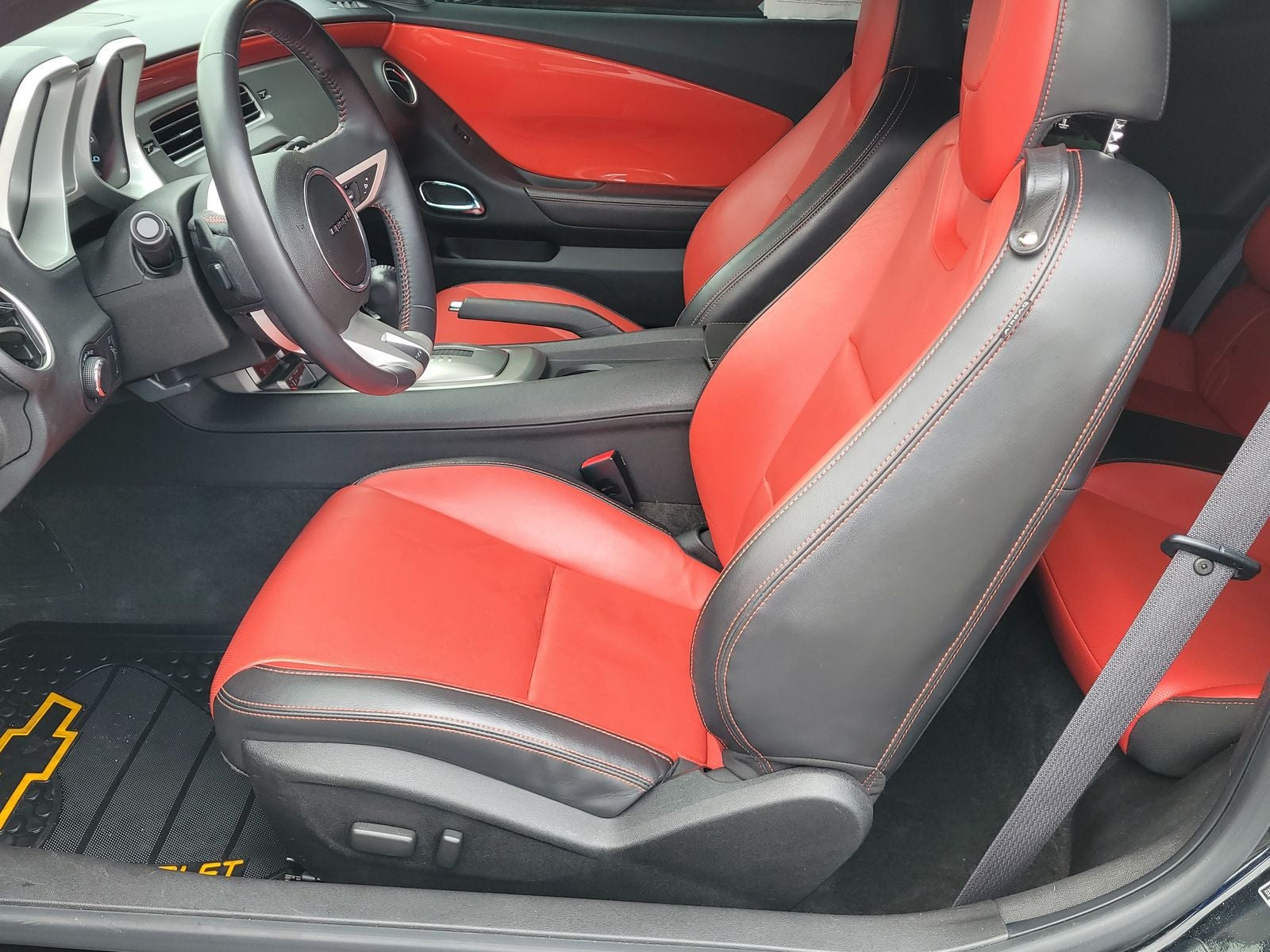 2011 Chevrolet Camaro SS 2SS