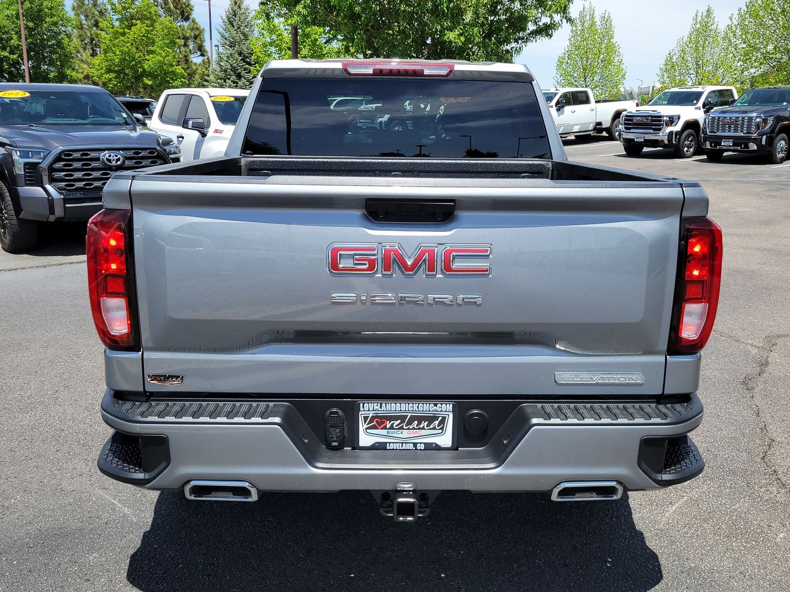 2023 GMC Sierra 1500 Elevation