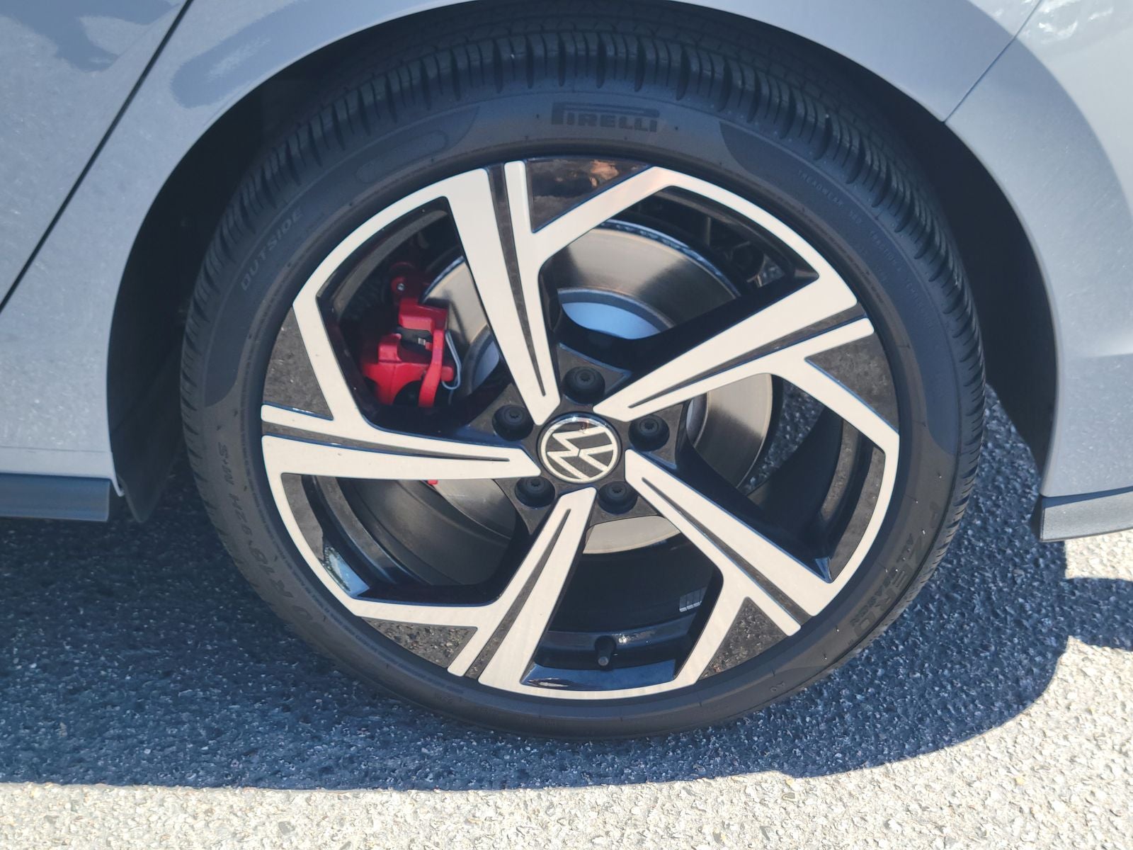 2025 Volkswagen Golf GTI 2.0T SE