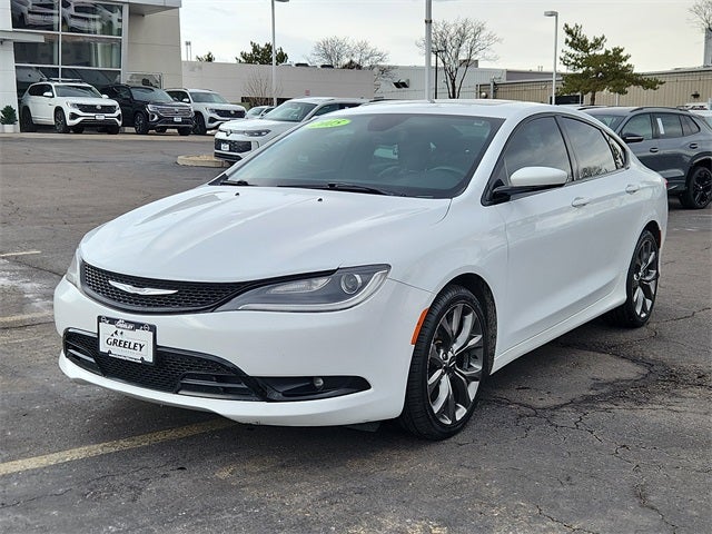 2015 Chrysler 200 S