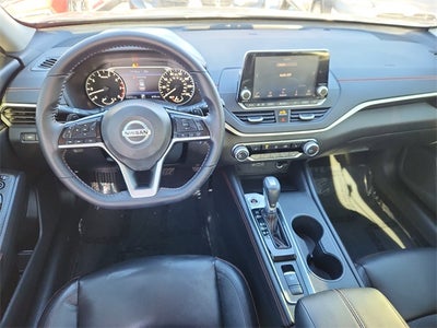 2020 Nissan Altima 2.5 SR