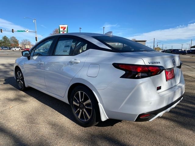 2025 Nissan Versa SV